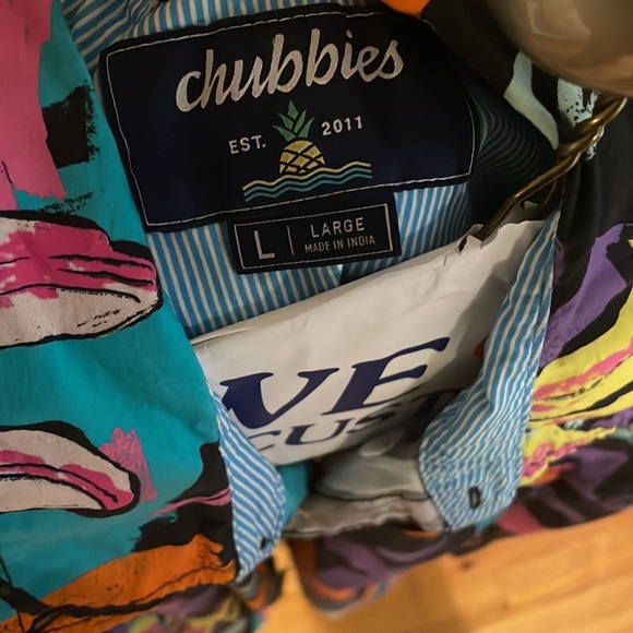 Chubbies button down - Picture 3 of 3